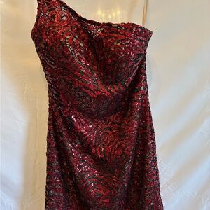 Chic One-Shoulder Red and Black Dress